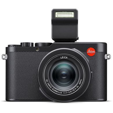 LEICA D-LUX 8, black (19191)
