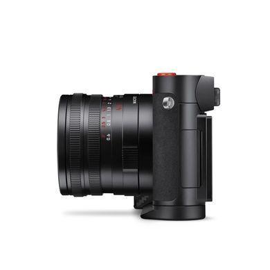 Leica Q3 43 Formula 1&reg; Edition (19207)