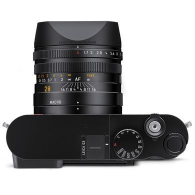 LEICA Q3, black paint finish (19080)