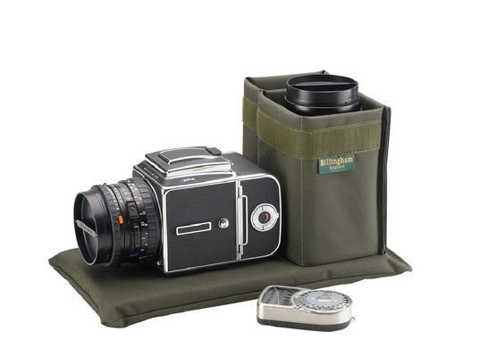 Сумка Billingham 225 MKII Camera Tablet Bag - Black FibreNyte / Black Leather (508202-01)
